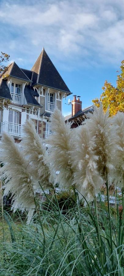 Le Cise Eau A Bois Apartment Le Bois de Cise Luaran gambar